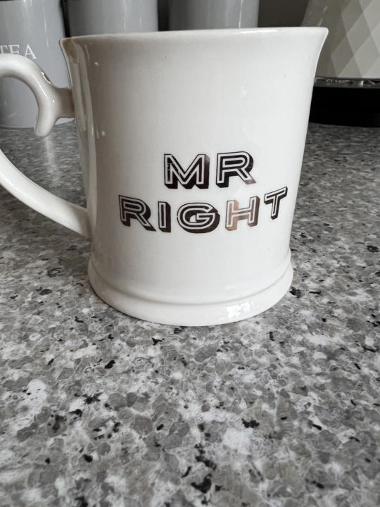 🚨 RIGHT GEEKS… SHOW US YOUR MUG