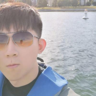 Zhenghong Liu