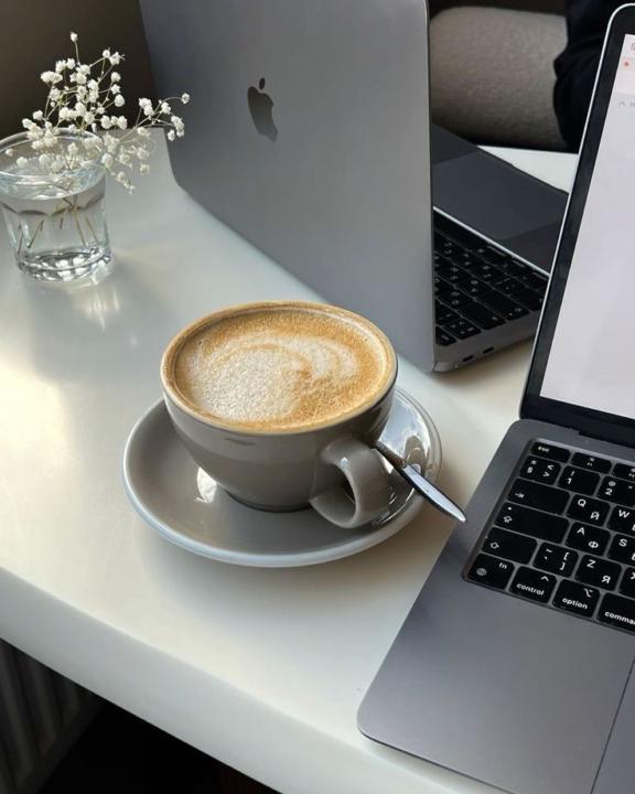 ساره القحطاني