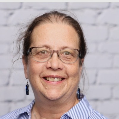 Linda Adams