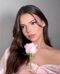 Sacredpalaceofagoddess Inès