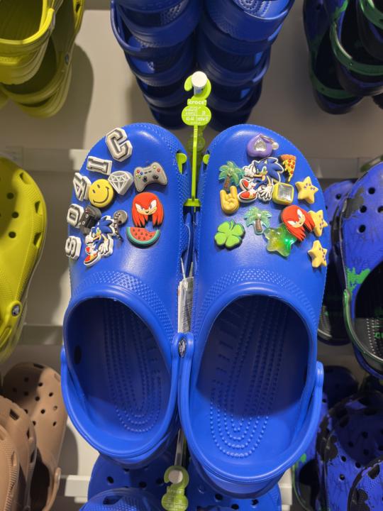 Crocs contain vocabulary. 