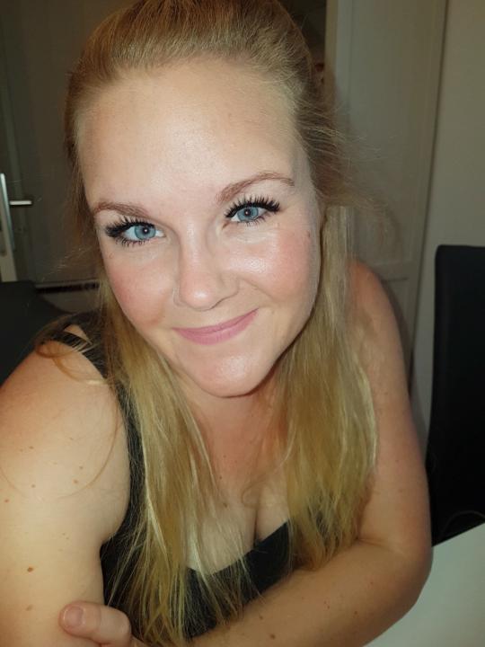 Steffi Marin