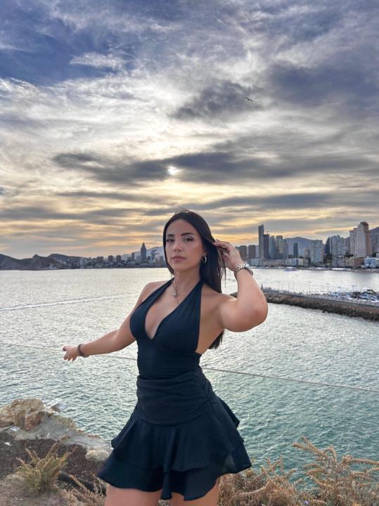 Thais Pedrosa Tomás