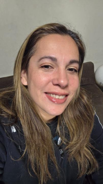 Roxana Leon