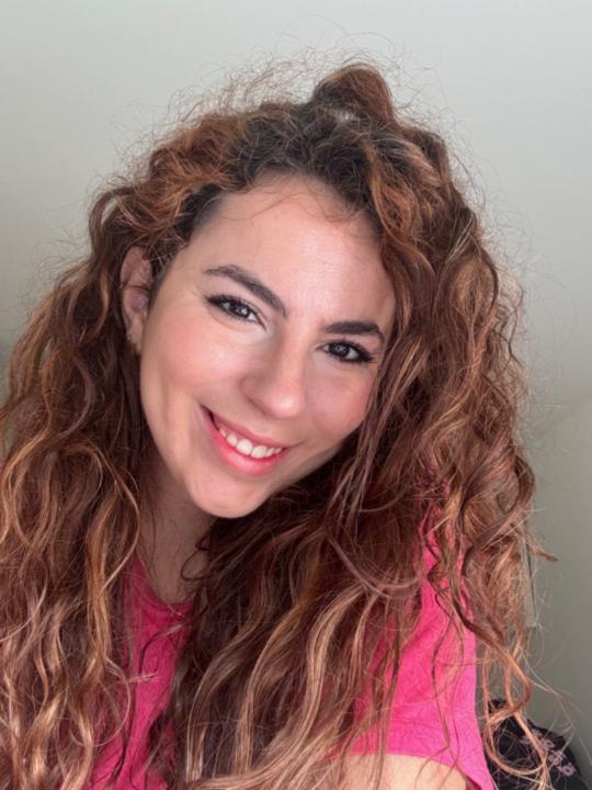 Angela Valhondo