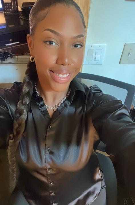Gabrielle White