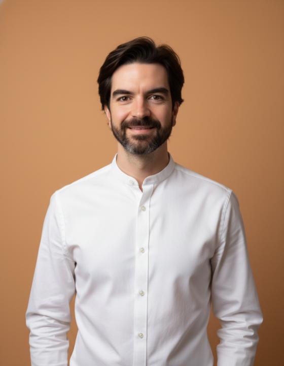 Simon De Los Rio