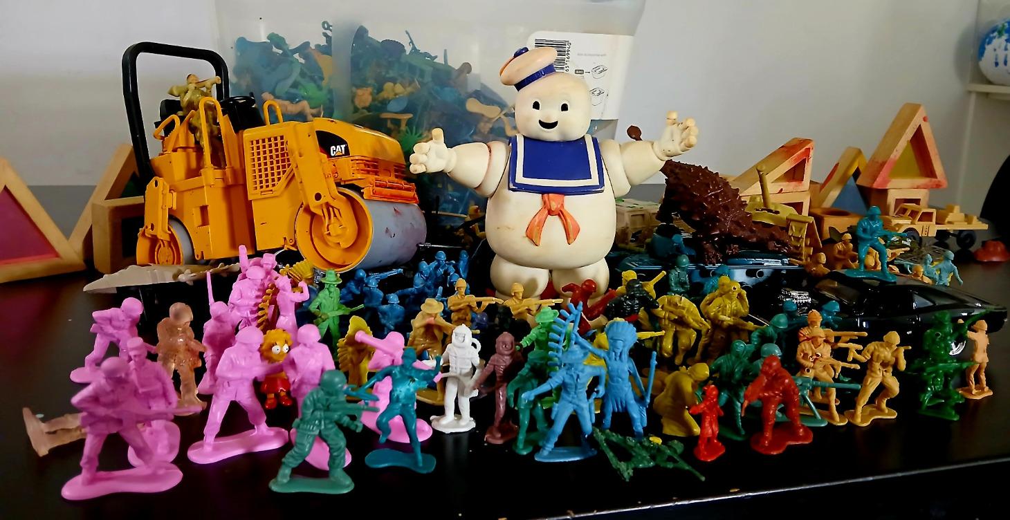 What kind of army men to use?