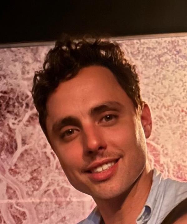 Dominick April