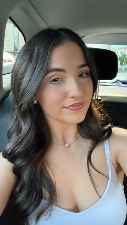 Aislinn Devlin