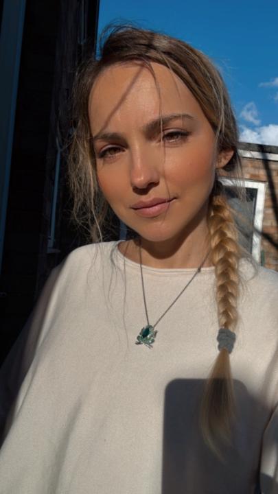 Claudia L