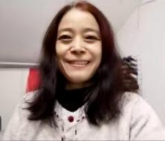 雪云 黄