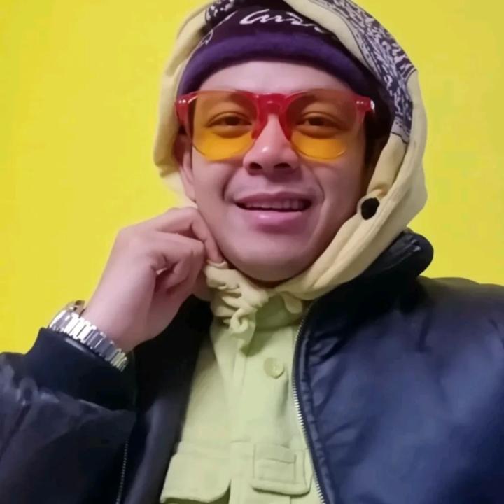 عمار العسل