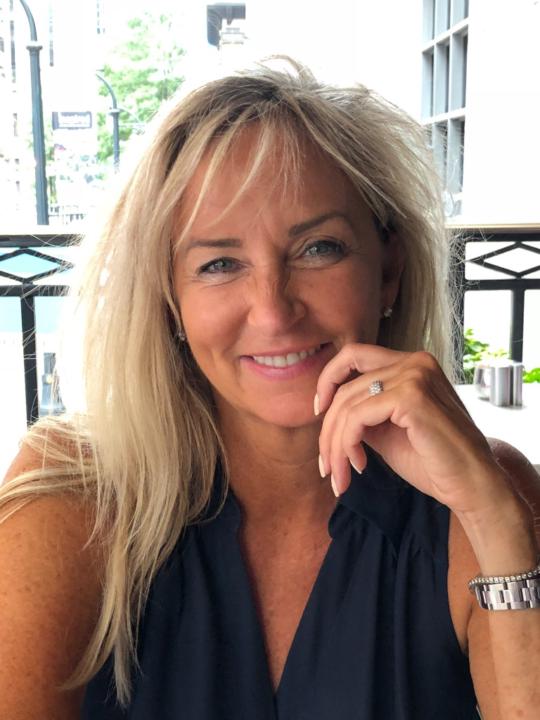 Lisa Schuster