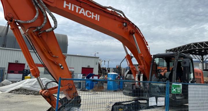 Operating excavator  101