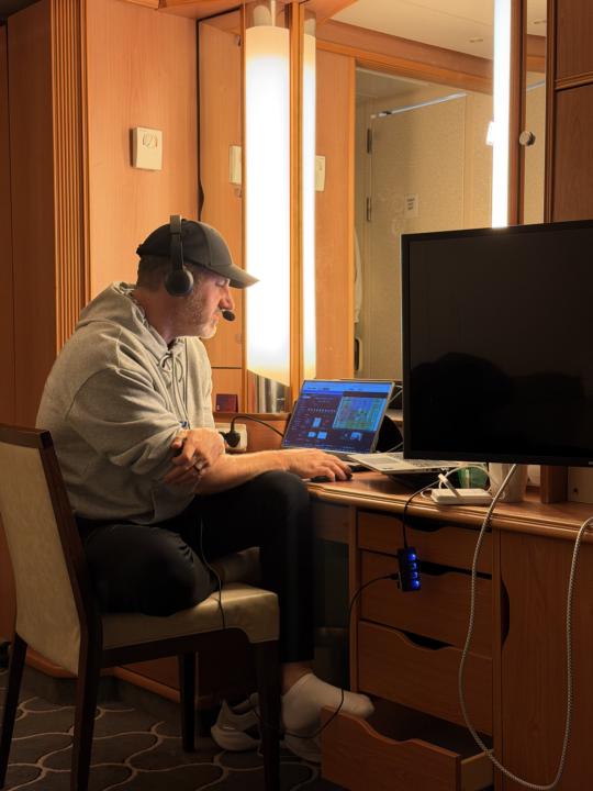 Working Remotely From a Cruise Ship🛳️📲