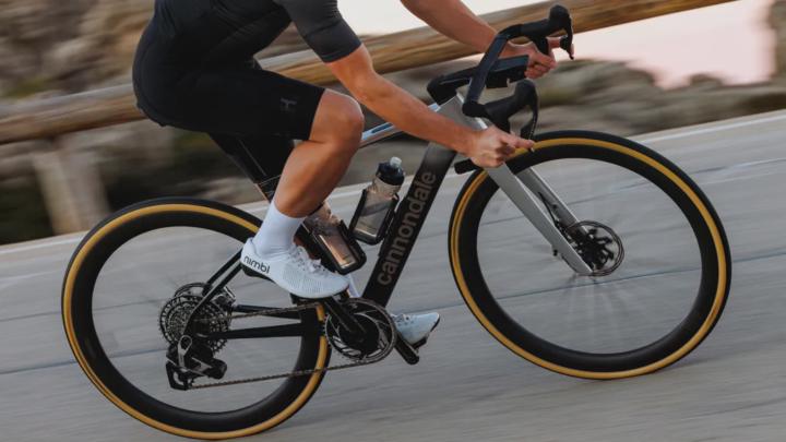 🚨 New Bike Drop: Cannondale Synapse 2025 is Here 🚴‍♂️💨