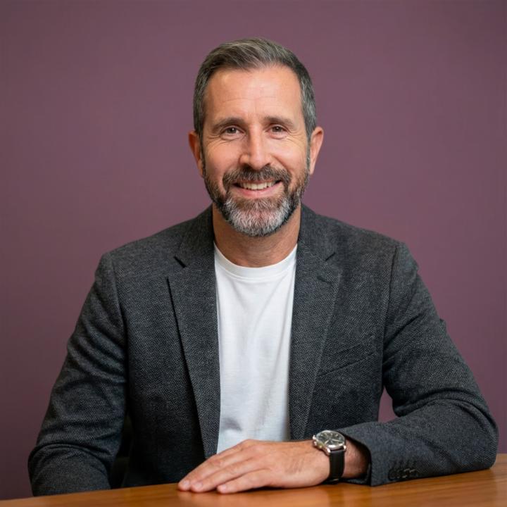 Dion Santa maria