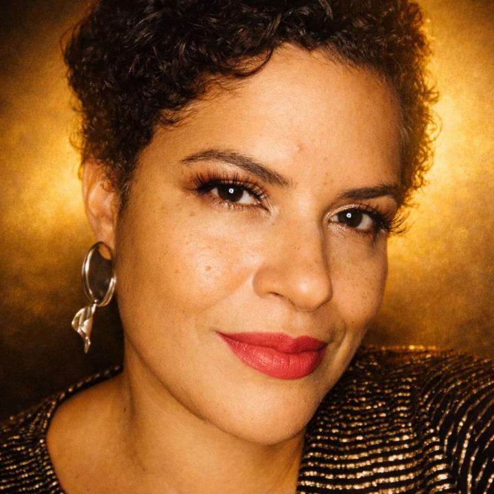 Adrienne Fernandes