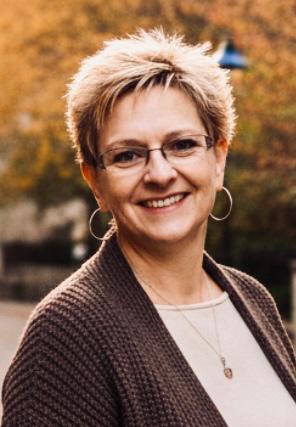 Debbie Hill