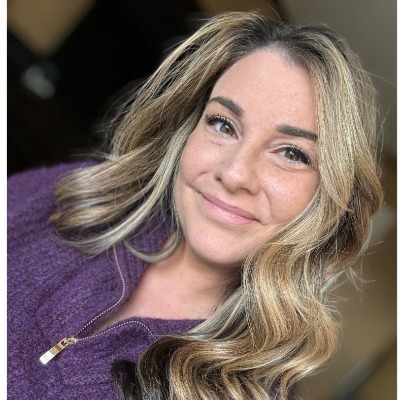 Tayler Jeanne