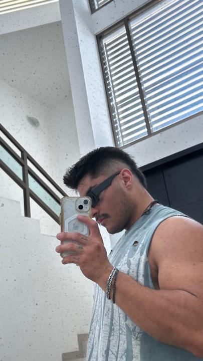 André Núñez