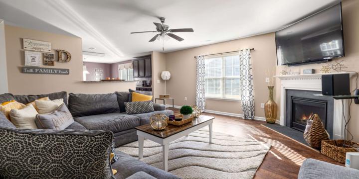 Installation Of Hardwood Flooring in Easton, CA