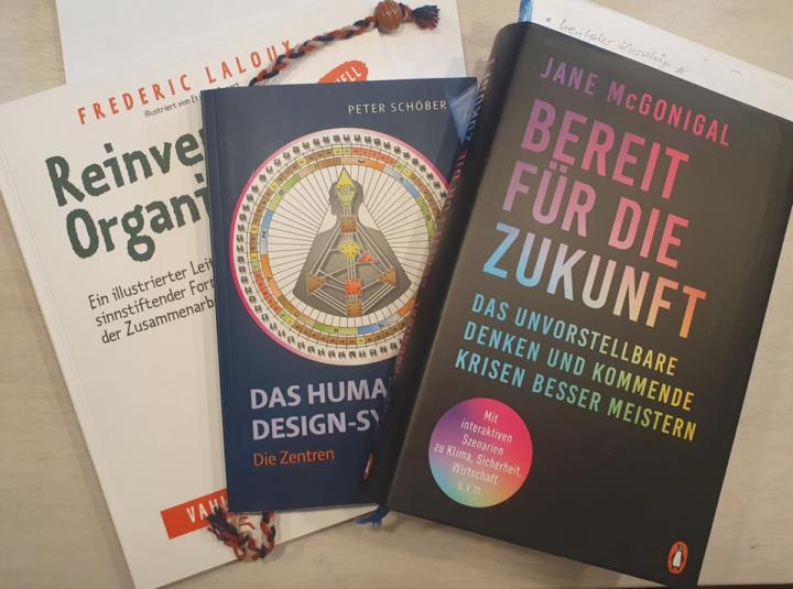 Welche 3 Bücher haben in dir zuletzt wirklich etwas angestoßen.