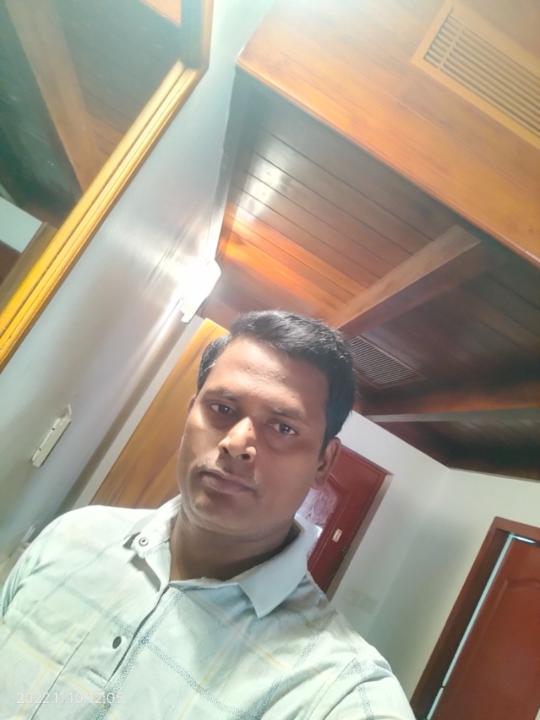 Navaneethakannan R