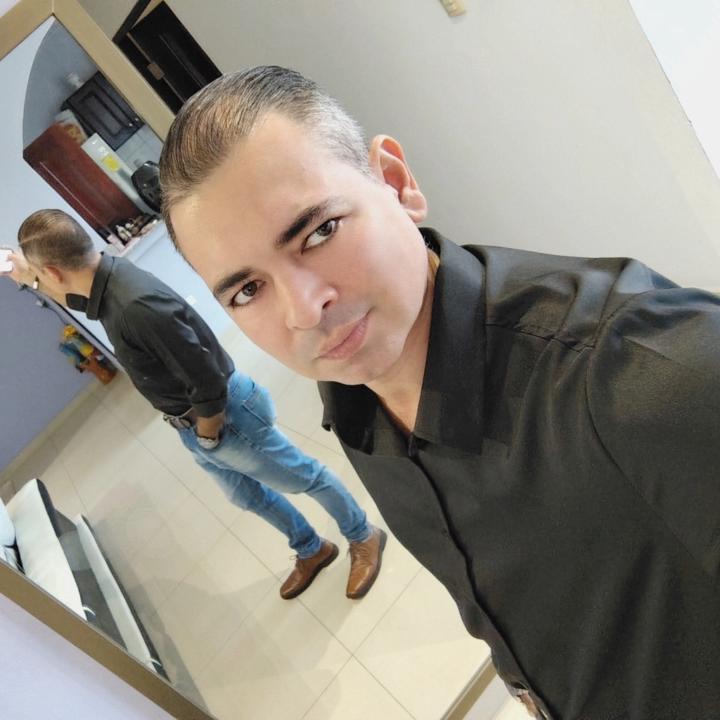 Victor Enrique