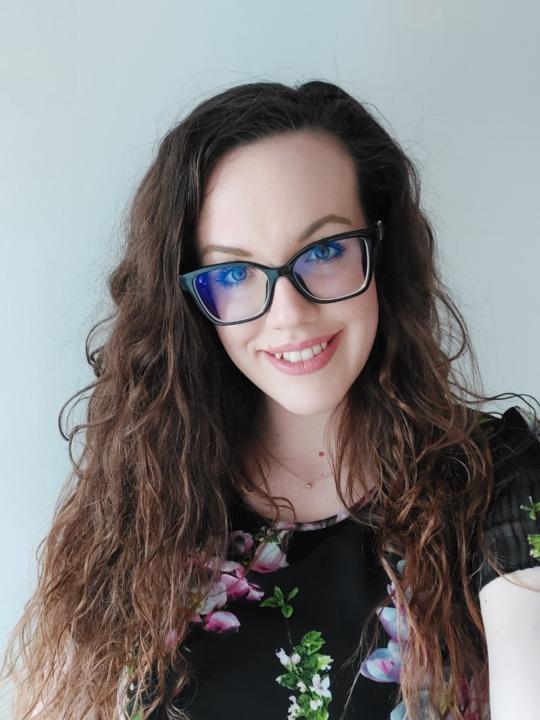 Réka Küzmös-Szabó