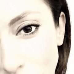Liz Ellie