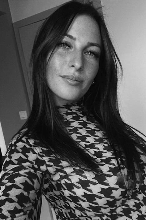 Justine Vanschoebeke