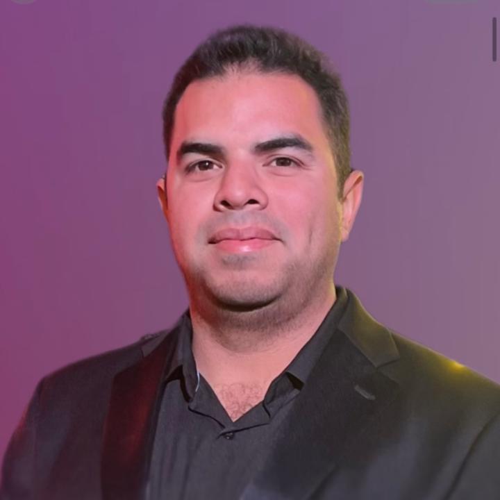 Michael Bautista
