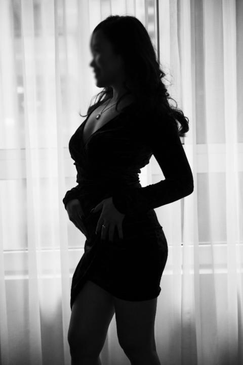 Amora Victoria
