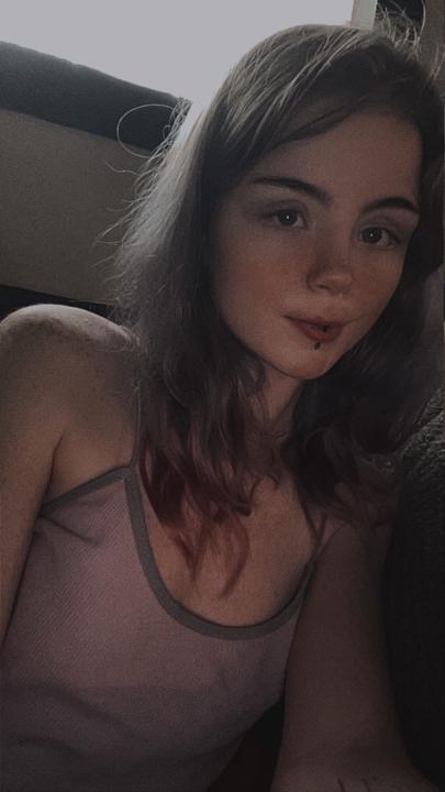 Alexis Rose