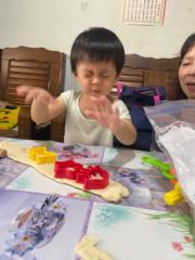 謝 佳樺