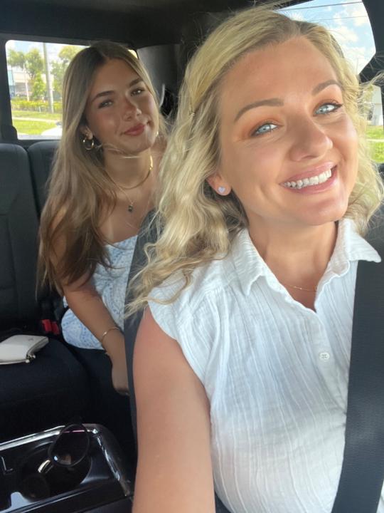 Carina Deshotels