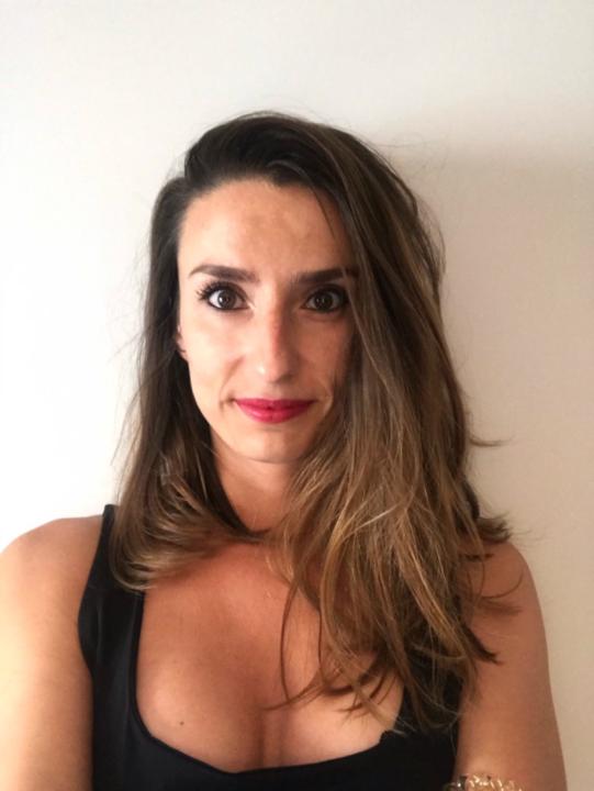 Nayara San Salvador