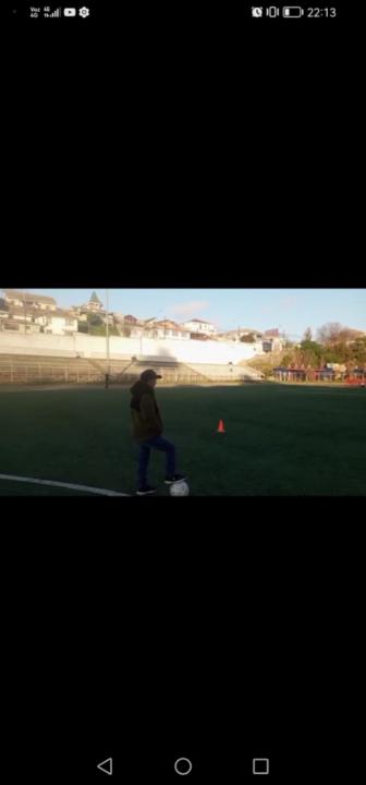 Sebastián Flores