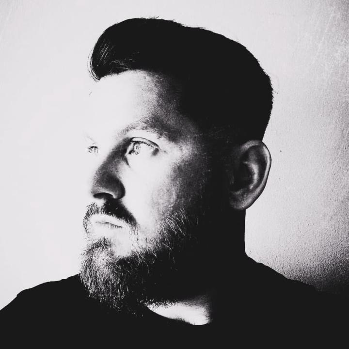 Alex Maguire
