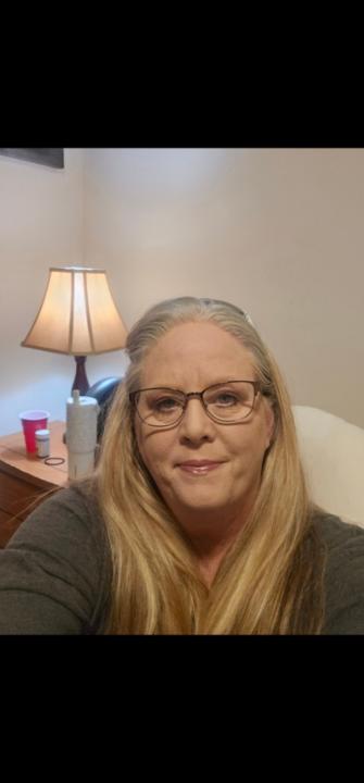Karen Carhart