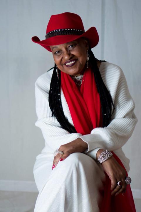 Taylor Maderos-Collins