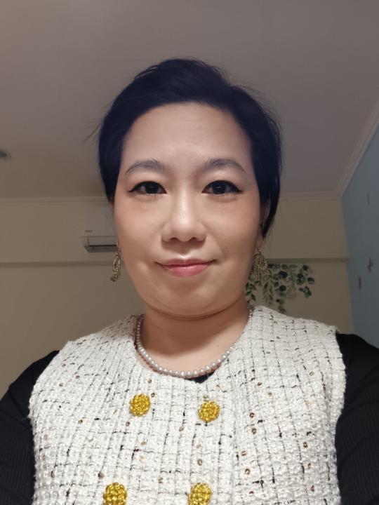 庭妤 林