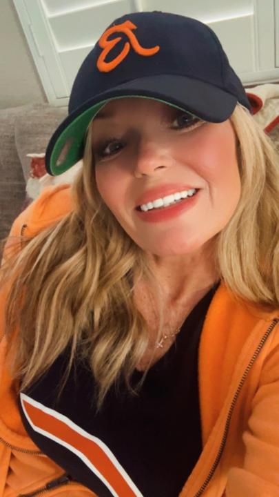 Lynne G.