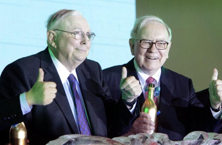 ⏱️ millionaireME Minute | The Greatest Investment is Love ❤️ 