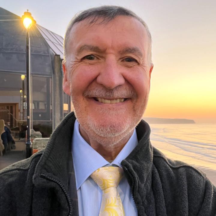 Richard F Wilson