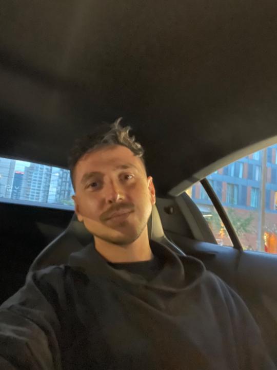 Sean Kviyat