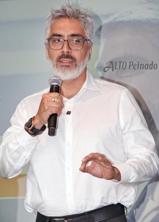Arturo Andrade